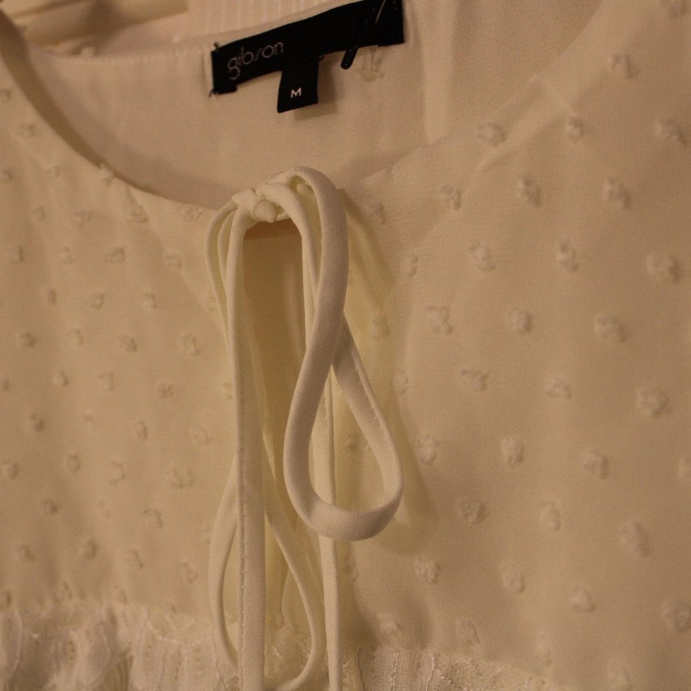 🎀 NWOT GIBSON Blouse Sheer Dot